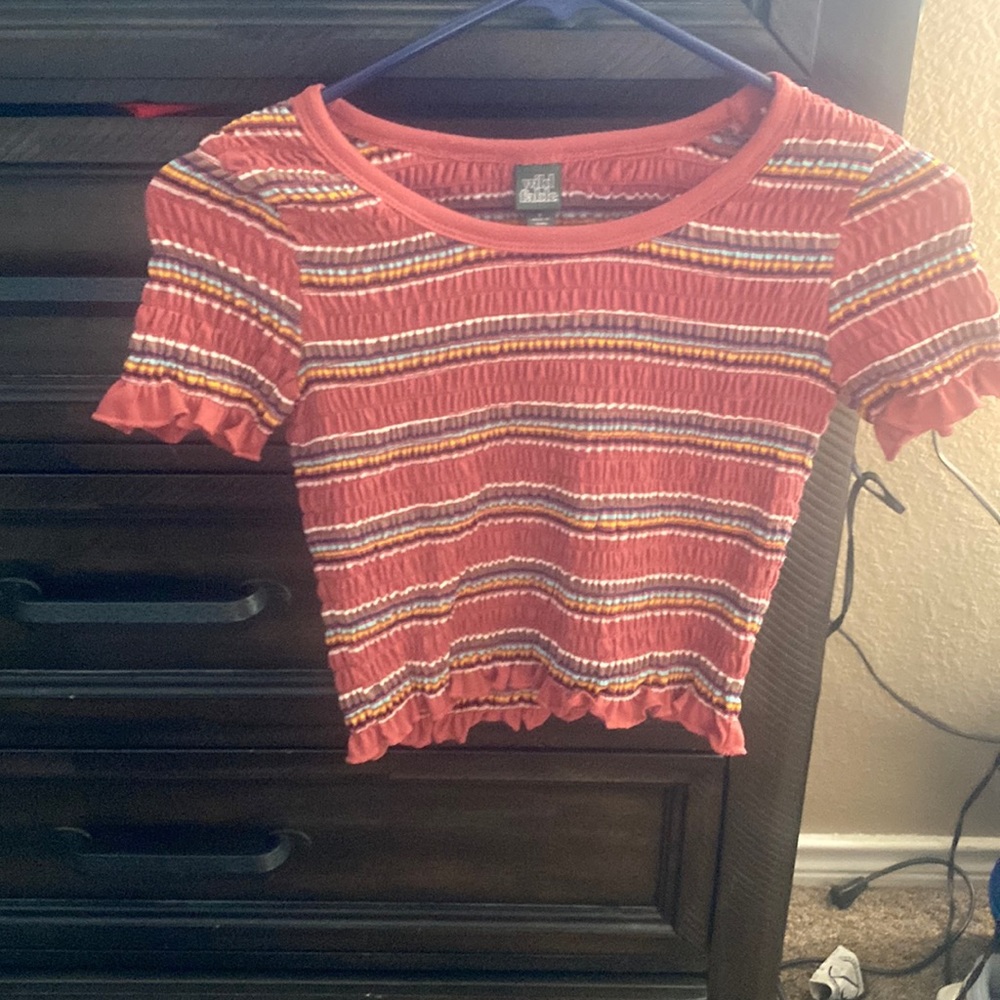 Cropped tight red shirt